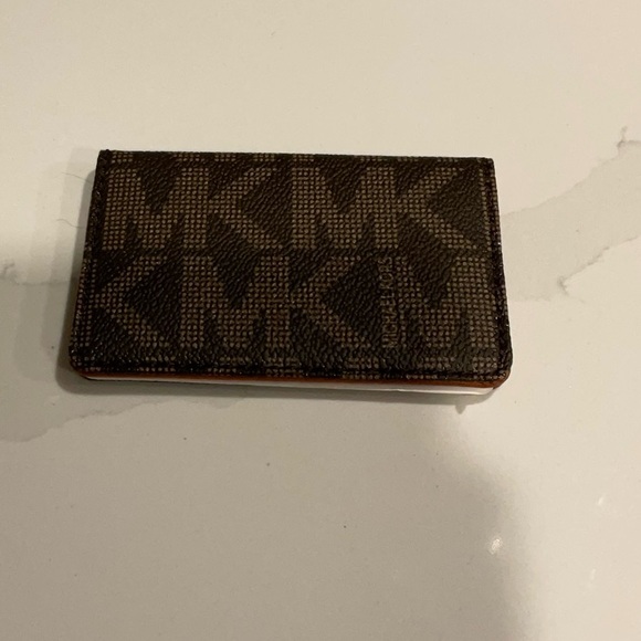 Michael Kors Card Case - Picture 1 of 5